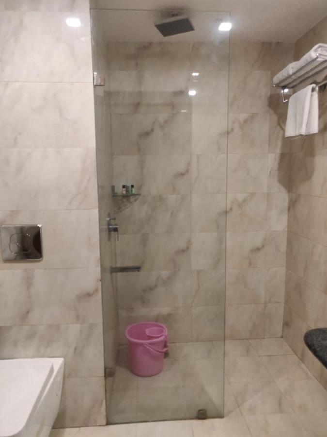 Hotel Casaya Inn Chinhat Extérieur photo
