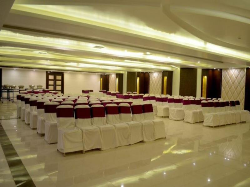 Hotel Casaya Inn Chinhat Extérieur photo